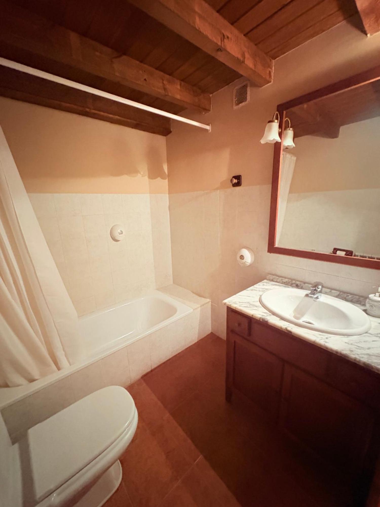 Hotel Guara Inluka Las Almunias 객실 사진