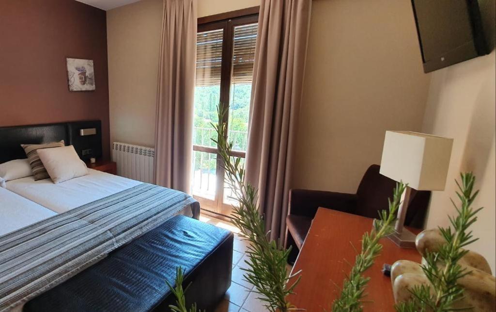 Hotel Guara Inluka Las Almunias 객실 사진