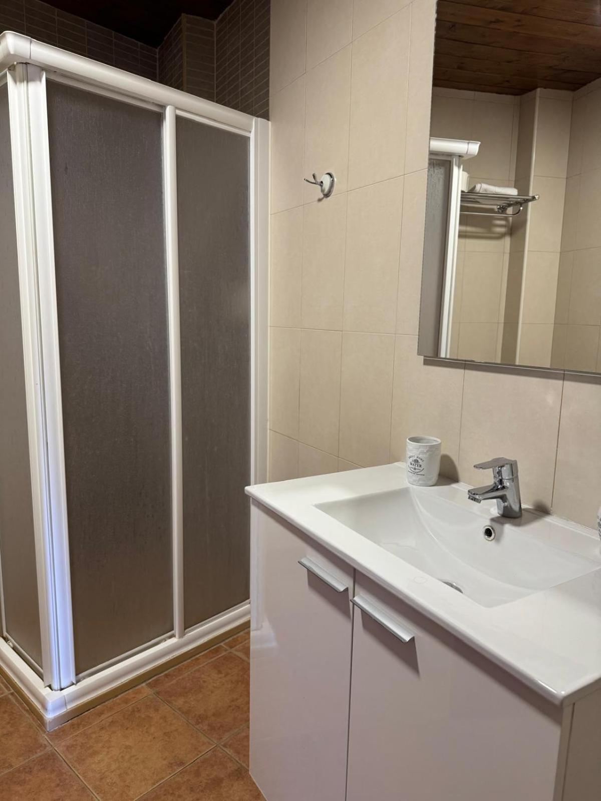 Hotel Guara Inluka Las Almunias 객실 사진